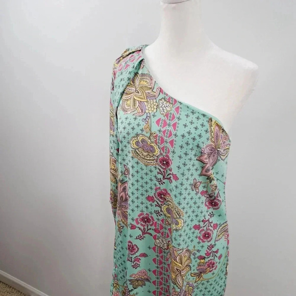 Hello Miss Womens Dress One Shoulder Bell Sleeve Mini Green Paisley Sz Small - Picture 2 of 14